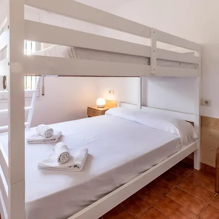 Carboneres 54 Acogedor Cerca Del Mar Apartment